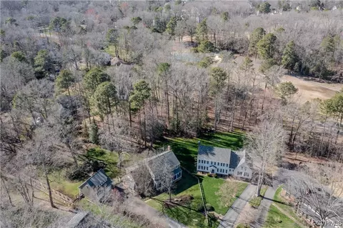 View/Area - 402 Lancey Dr, Midlothian, VA 23114 photo 2 of 4