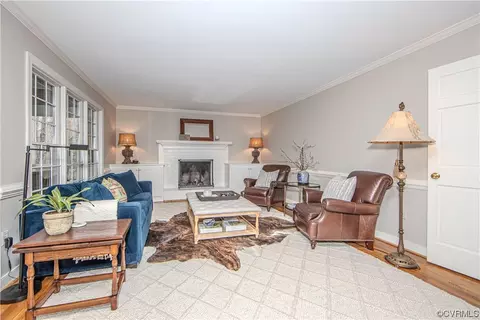 Living - 402 Lancey Dr, Midlothian, VA 23114 photo 5 of 8
