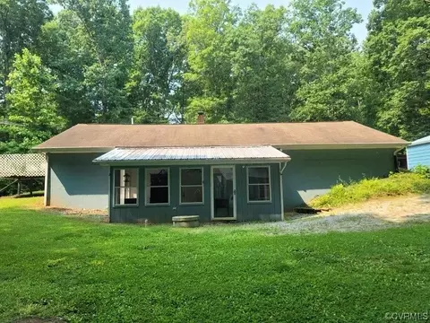 5831 Dennisville Rd, Amelia Court House, VA 23002