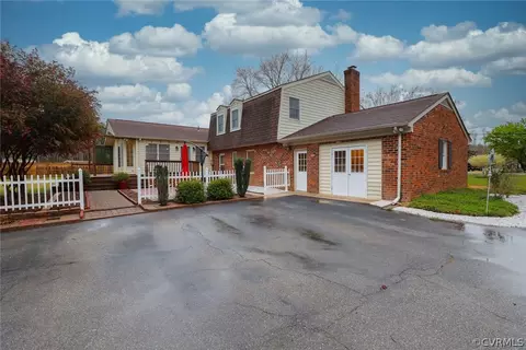 Exterior - 2106 Mount Blanco Rd, Chester, VA 23836 photo 5 of 19