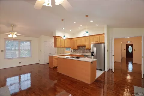 Kitchen - 2106 Mount Blanco Rd, Chester, VA 23836 photo 2 of 6