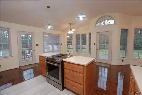 Kitchen - 2106 Mount Blanco Rd, Chester, VA 23836 photo 5 of 6