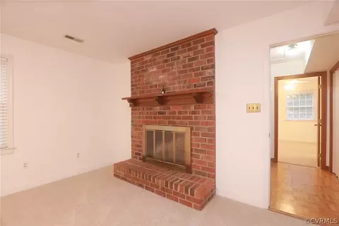 Living - 2106 Mount Blanco Rd, Chester, VA 23836 photo 2 of 5