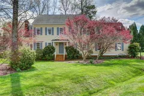 8257 Redberry Ln, Mechanicsville, VA 23116
