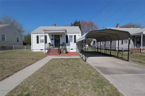 818 Rosemont St, Petersburg, VA 23803