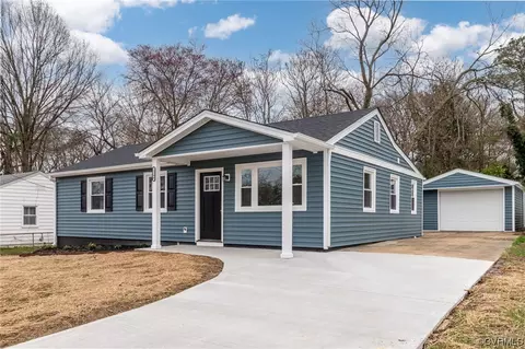 2304 Norfolk St, Hopewell, VA 23860