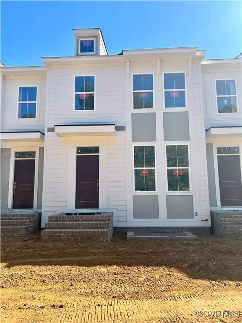 200 Avenda Ln, Midlothian, VA 23114