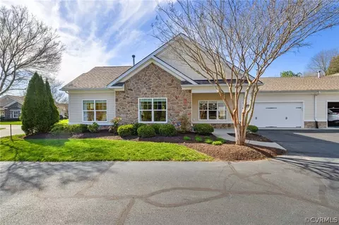 261 Pumpkin Pl, North Chesterfield, VA 23236