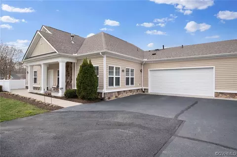 11105 Lantern Way, North Chesterfield, VA 23236