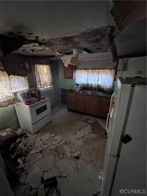 Kitchen - 9357 Ashcake Rd, Ashland, VA 23005 photo 1 of 1