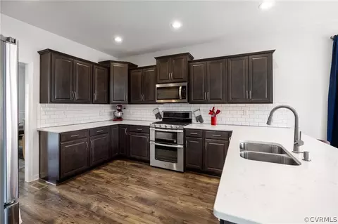 8942 Lavenham Loop, Midlothian, VA 23112 photo 5