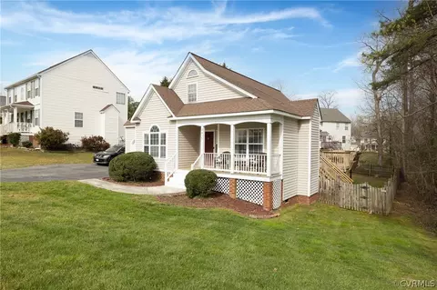 2617 Trickling Brook Ct, Richmond, VA 23228
