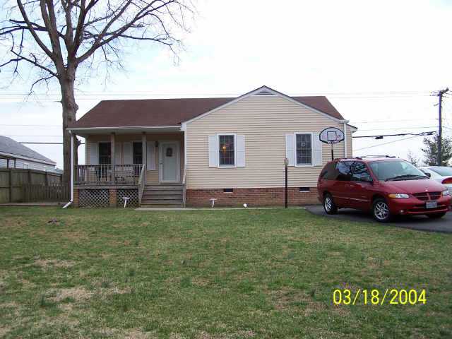 9317 Becton Rd, Glen Allen, VA 23060 photo 1