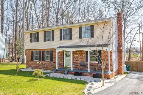 9609 Rainbrook Dr, Henrico, VA 23238