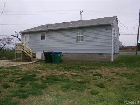 1426 Lenmore St, Richmond, VA 23224 photo 3