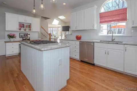 2011 Corner Rock Rd, Midlothian, VA 23113 photo 8