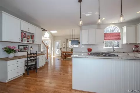2011 Corner Rock Rd, Midlothian, VA 23113 photo 6