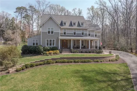 Exterior - 3731 Stanford Ct, Midlothian, VA 23113 photo 9 of 17
