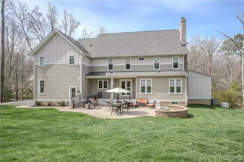 Exterior - 3731 Stanford Ct, Midlothian, VA 23113 photo 6 of 17