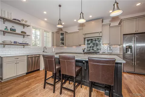 Kitchen - 3731 Stanford Ct, Midlothian, VA 23113 photo 2 of 5