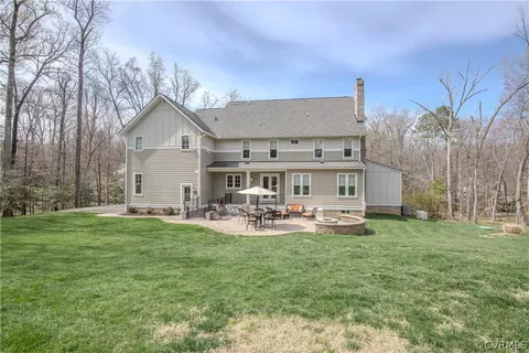 Exterior - 3731 Stanford Ct, Midlothian, VA 23113 photo 5 of 17