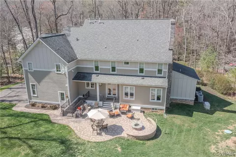 Exterior - 3731 Stanford Ct, Midlothian, VA 23113 photo 16 of 17