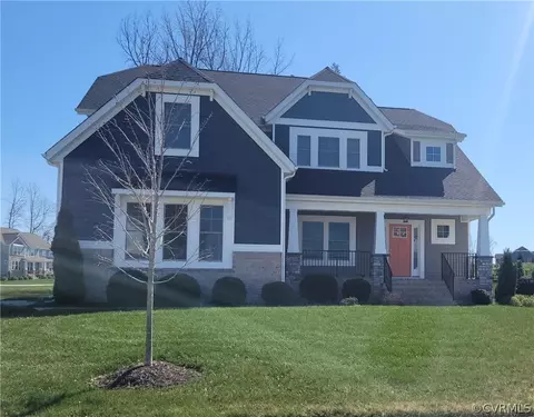 2019 James Overlook Dr, Chester, VA 23836