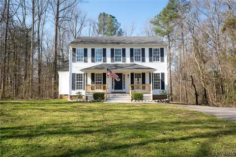 375 Oxford Ln, King William, VA 23086