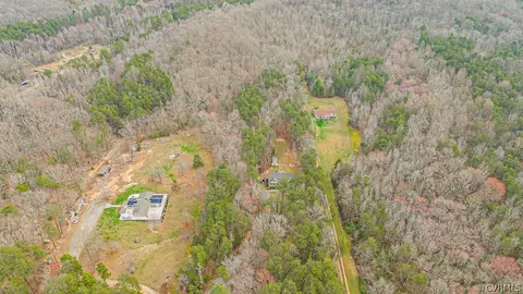View/Area - 962 Buckner Rd, Bumpass, VA 23024 photo 5 of 5