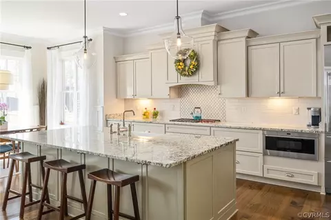 Kitchen - 3412 Barkham Dr, Midlothian, VA 23112 photo 3 of 11