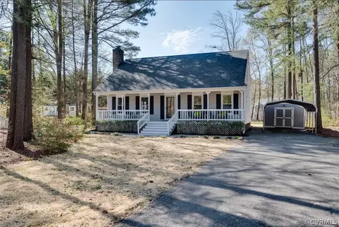 14744 Loren Dr, Chester, VA 23836