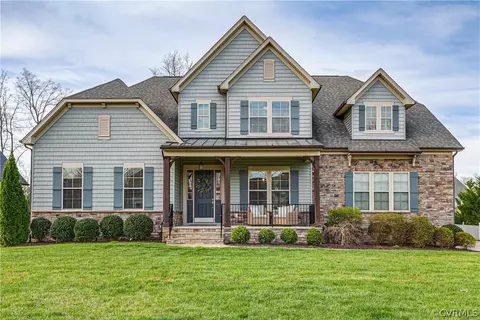 15513 Willowmore Dr, Midlothian, VA 23112