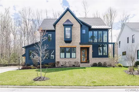 17413 Otter Dr, Moseley, VA 23120