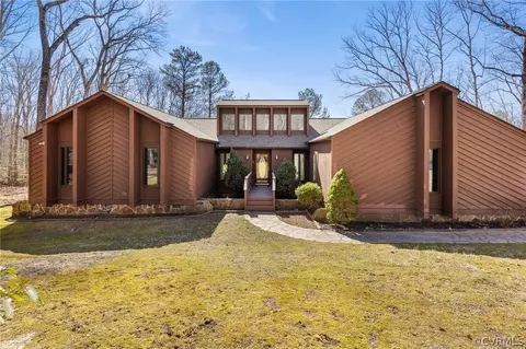 14713 Rockyrun Rd, Chesterfield, VA 23838