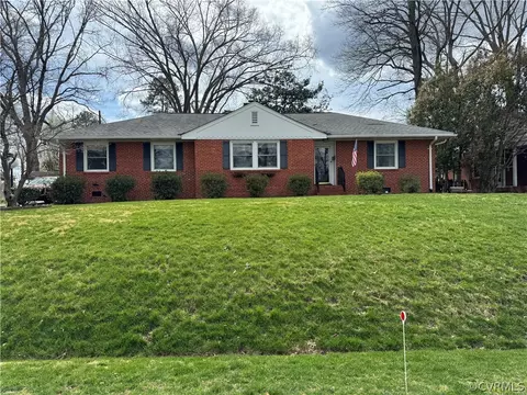 7502 N Pinehill Dr, Henrico, VA 23228