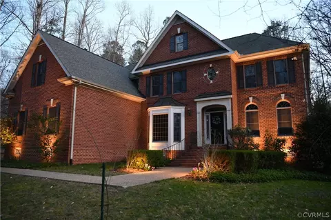 3213 River Run Ln, Glen Allen, VA 23059