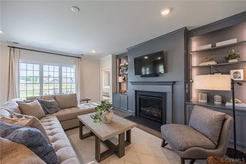 11438 Pine Willow Cir, Glen Allen, VA 23059 photo 4