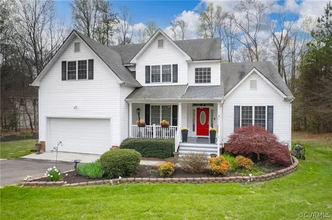 9113 W Oak River Dr, South Chesterfield, VA 23803
