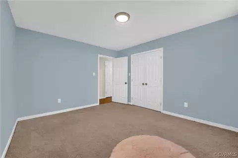 Bedroom - 7108 Deer Thicket Dr, Midlothian, VA 23112 photo 2 of 4