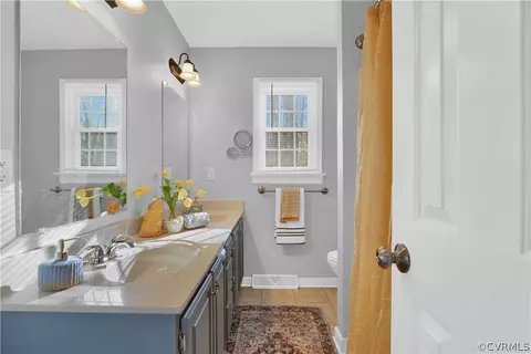 Bath - 7108 Deer Thicket Dr, Midlothian, VA 23112 photo 1 of 2