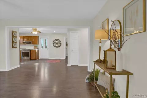 Entry Way - 7108 Deer Thicket Dr, Midlothian, VA 23112 photo 1 of 1