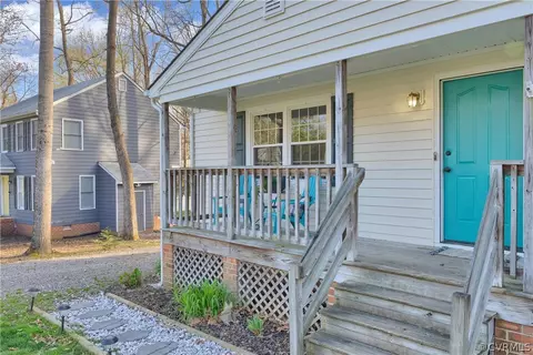 Exterior - 7108 Deer Thicket Dr, Midlothian, VA 23112 photo 6 of 12