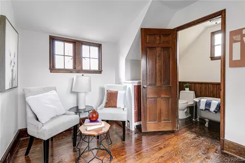 Living - 4300 Stuart Ave, Richmond, VA 23221 photo 6 of 8