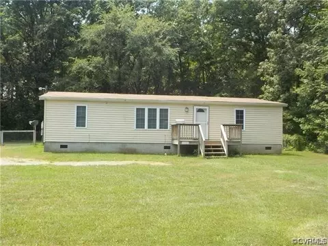 12331 Pinecroft Ln, Amelia Court House, VA 23002