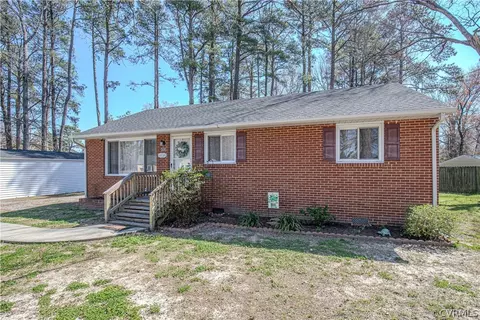 3105 Field Rd, Petersburg, VA 23805