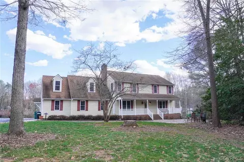 2270 Wheatlands Dr, Manakin Sabot, VA 23103