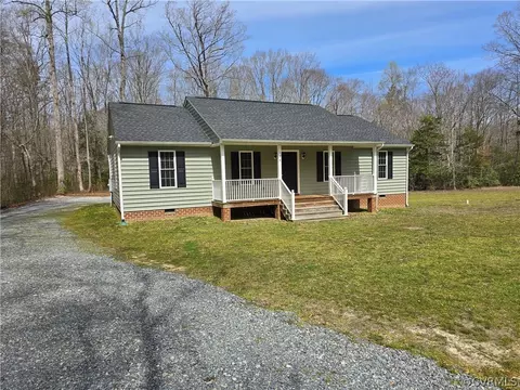 134 Cedar Ln, King William, VA 23086