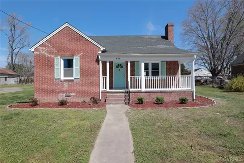304 W End Blvd, Emporia, VA 23847