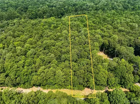 0 Lakeview Dr, Hartfield, VA 23071