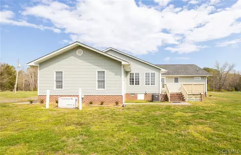 Exterior - 19801 Harris Dr, Sutherland, VA 23885 photo 11 of 17